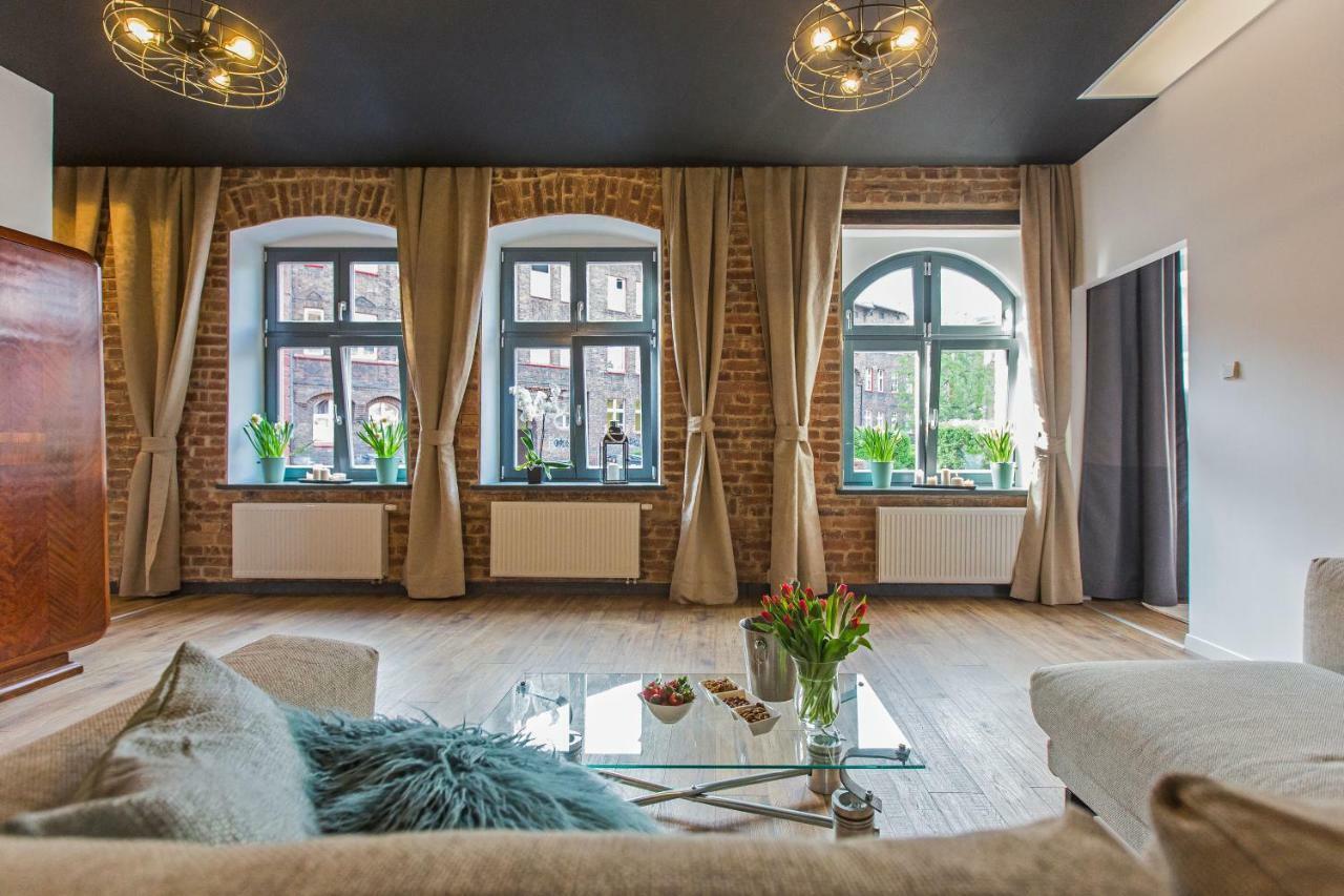 Zillmann Apartment カトヴィツェ エクステリア 写真